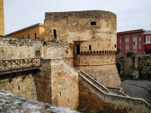 particolare del castello svevo di brindisi